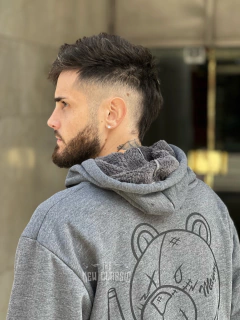 Canguro Oversize Anger en internet