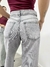 Jeans Grey en internet