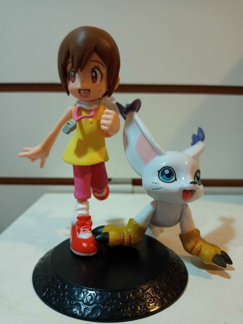 Figura Digimon Adventure - Hikari Yagami - Gatomon