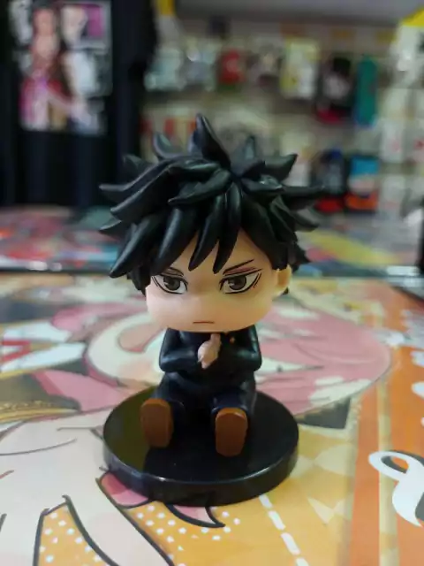 Figura Chibi Jujutsu Kaisen - Megumi Fushiguro Modelo 2