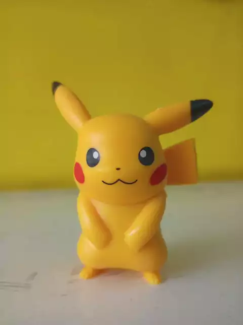 Figura Pokemon Chibi - Pikachu Modelo 2