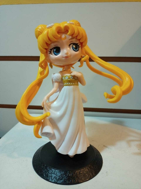 Figura Sailor Moon - Usagi Tsukino Modelo 2