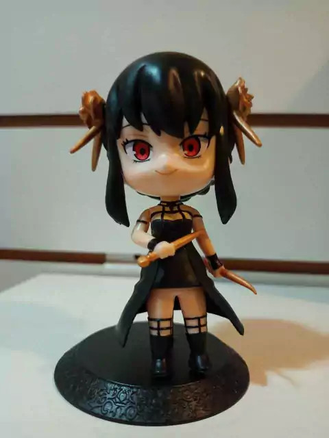 Figura Spy Family - Yor Briar Modelo 4