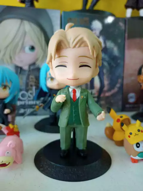 Figura Spy x Family - Loid Forger Modelo 4