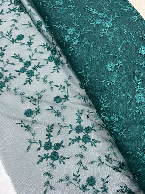Tul bordado VERDE OSCURO