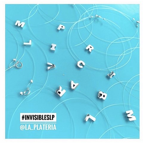 Invisibles Iniciales y Números