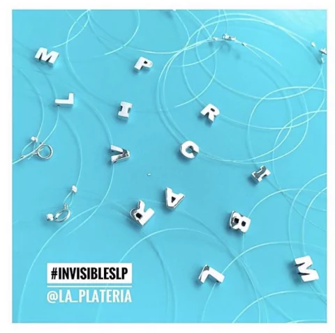 Invisibles Letras y Números