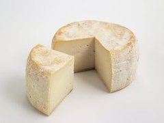 Chevrotin Queso de Cabra - Cabaña Piedras Blancas - 250 gr.