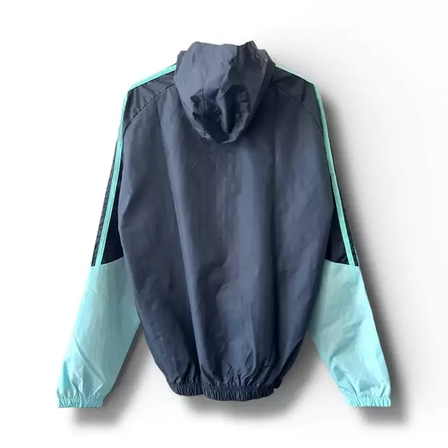 Campera Argentina rompeviento — imagen 8
