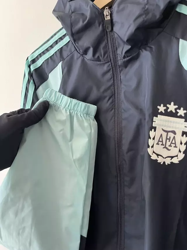 Campera Argentina rompeviento — imagen 4