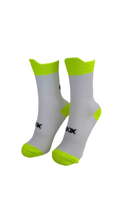 MEIA OVER ALL CANO CURTO BRANCO COM AMARELO FLÚOR