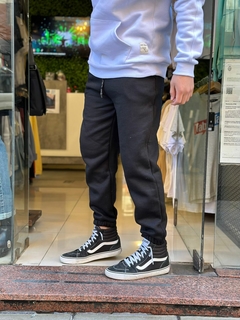 Jogger frisa premium "JACK" en internet
