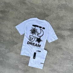 Remera "Dreams" - Modelo Oversize en internet