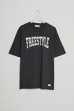 Remera "STROBELITE" - Modelo Oversize - comprar online