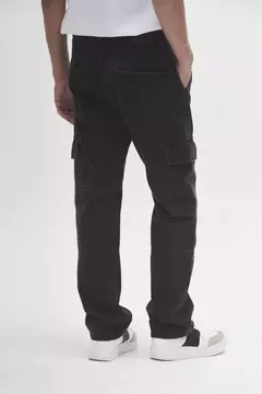 Imagen de Pantalón de jean cargo "Gender"
