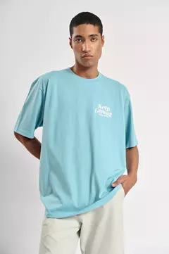 Remera Oversize "Growing" en internet