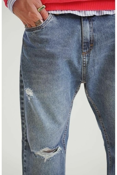 Jeans MOM "Canary" en internet