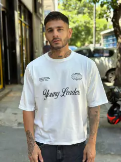 Remeras boxy - comprar online
