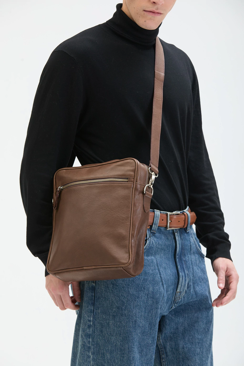 Morral Hampton Cuero Curtido Vegetal Grande
