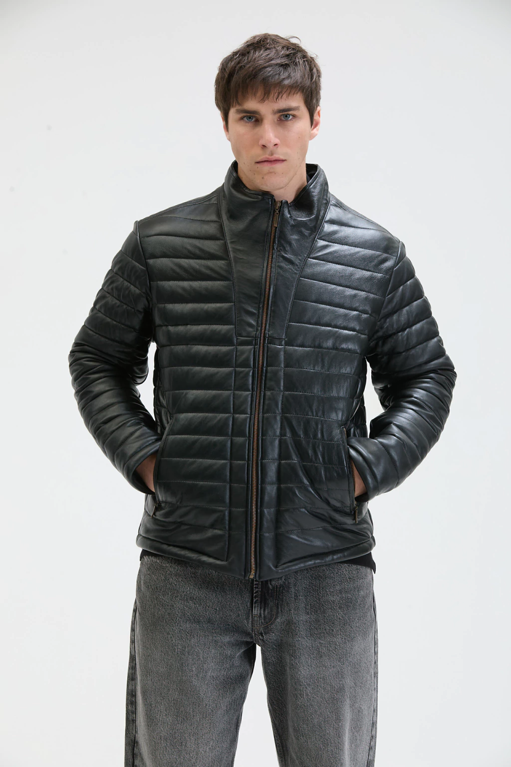 Puffer Duomo Cuero de Oveja Negro