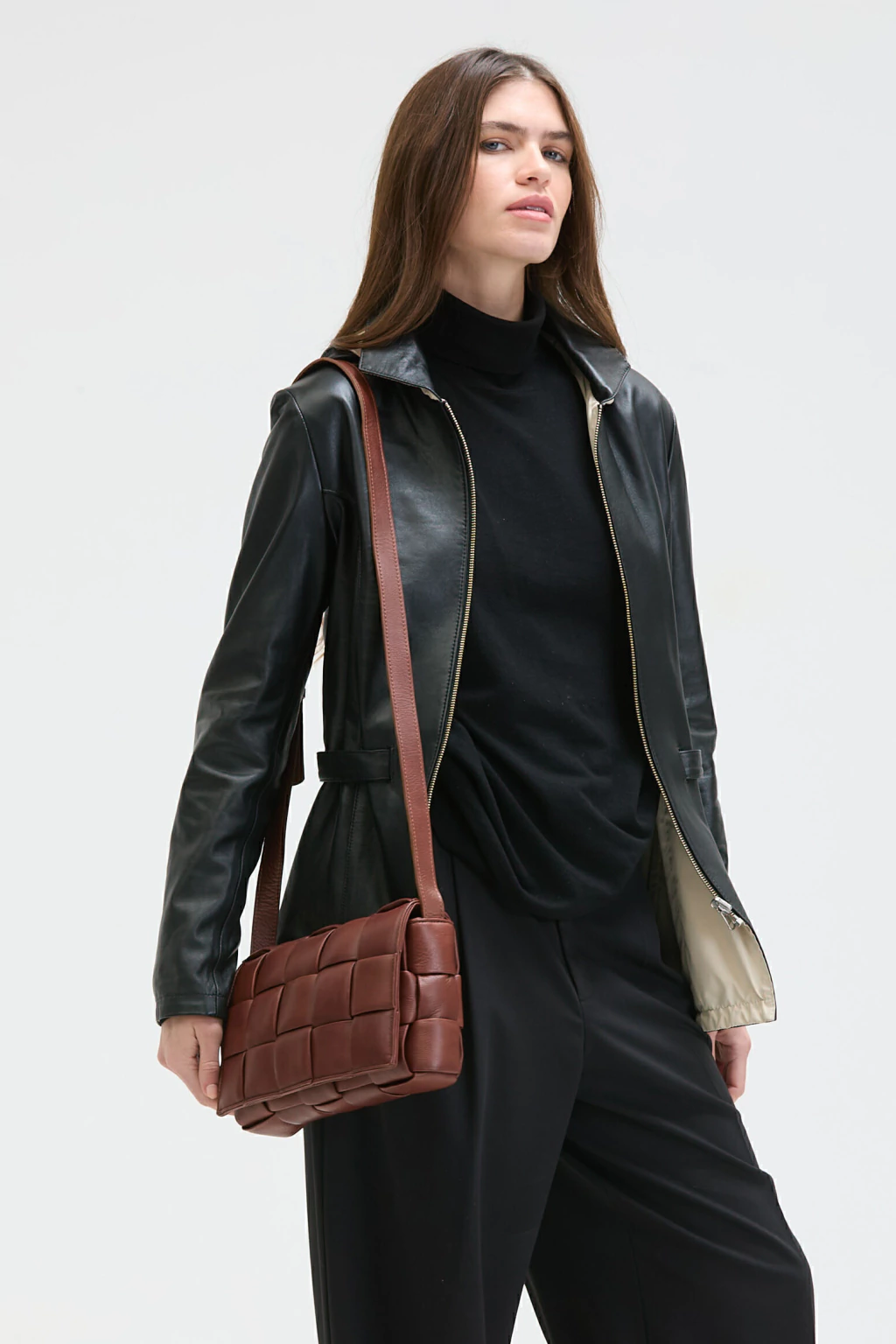 Campera Montena Reversible de Cuero de Oveja Impermeable Negro