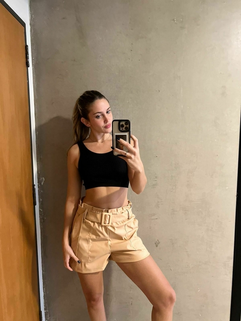 Short Ludmila