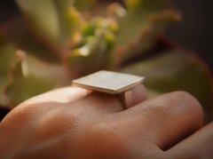 Anillo Mesa sin piedra en internet