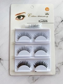 Set de 3 pares de pestañas + pegamento