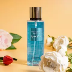 Bruma Victoria’s Secret Aqua Kiss