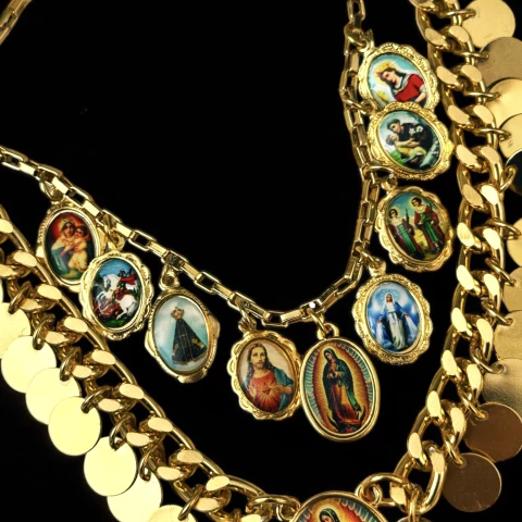 Colar Santinhos - comprar online