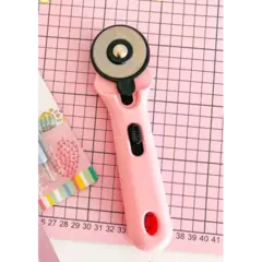 CUTTER ROTATIVO 45mm IBICRAFT ROSA