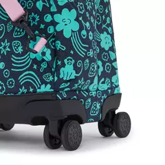 MOCHILA RODINHAS KIPLING NEW ZEA MAGICAL PRINT - MAGIC PLACE PAPELARIA