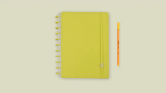 CADERNO ALL YELLOW GRANDE - CADERNO INTELIGENTE