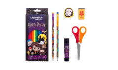 KIT HARRY POTTER COM LAPIS DE COR 12 CORES C/6 ITENS - LEOELEO - MAGIC PLACE PAPELARIA