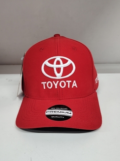 Gorra Toyota Premium Red en internet
