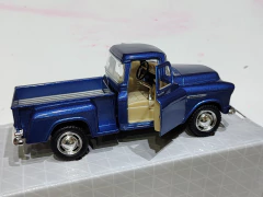 Chevrolet Pick Up Stepside 1957 1:36 Kinsmart en internet