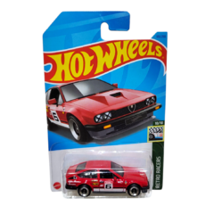 Hot Wheels 1:64 Alfa Romeo GTV6 3.0 - comprar online