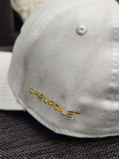Gorra Chevrolet Gabardina White - TC GARAGE