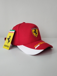 Imagen de Gorra Ferrari Scuderia F1 Gabardina Bordada Red