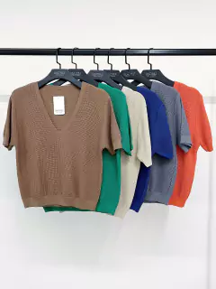 BLUSA TRICOLINA - Daztrez Boutique Moda Feminina: Especialista em roupas femininas seguindo as últimas tendências do mundo fashion.