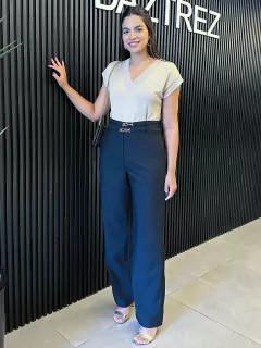 CALÇA JULIANA - Daztrez Boutique Moda Feminina: Especialista em roupas femininas seguindo as últimas tendências do mundo fashion.