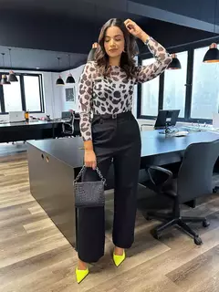 CALÇA COS DESFIADO