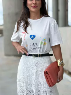 T-SHIRT HEY na internet