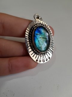 Aura azul ( Labradorita )
