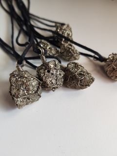 Imagen de Collar piedras en bruto
