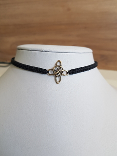choker nudo de bruja y luna