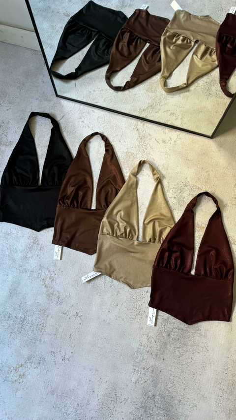 Top al Cuello Brillo