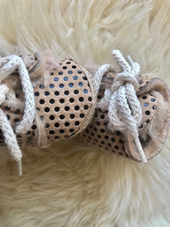 Zapatos Lunares Camel - comprar online