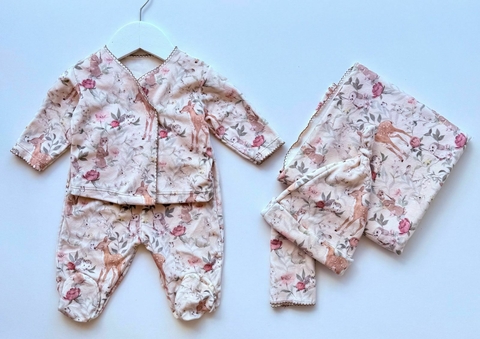 Ajuar Recién Nacida de Plush (Incluye 5 Piezas) - comprar online