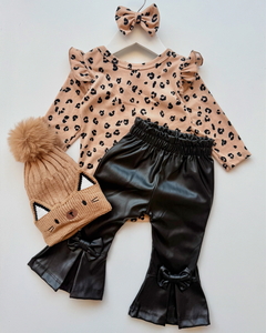 Conjunto Mallorca (Body Print + Pantalón Oxford Engomado + Vincha) - comprar online